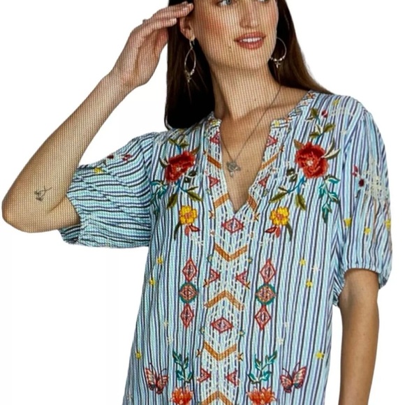 Johnny Was Embroidered Cara Puff Sleeve Effortless Floral Tunic Top Sz XXS - Picture 2 of 9